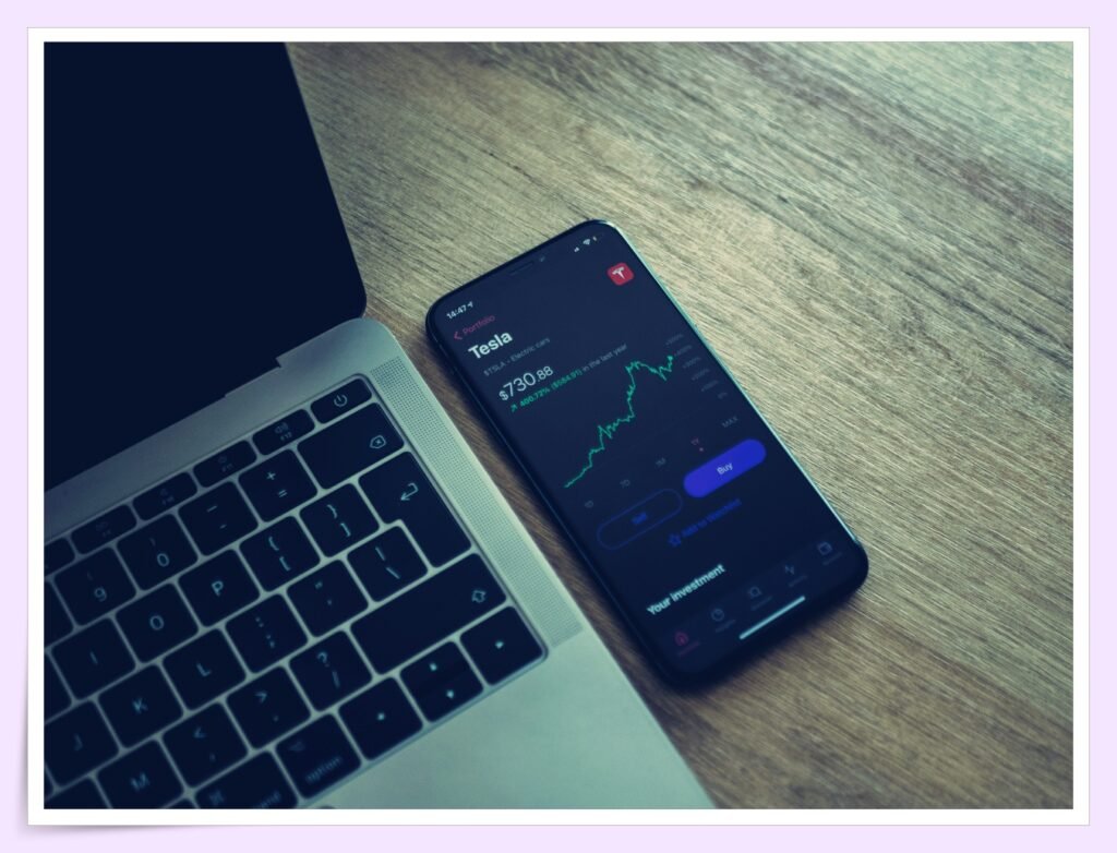 "tips to stick to your budget"