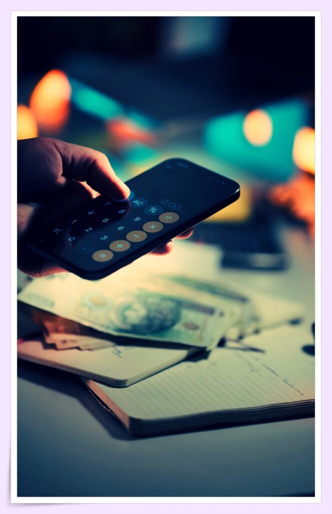 digital envelope budgeting app on smartphone