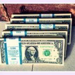 how to stop living paycheck to paycheck