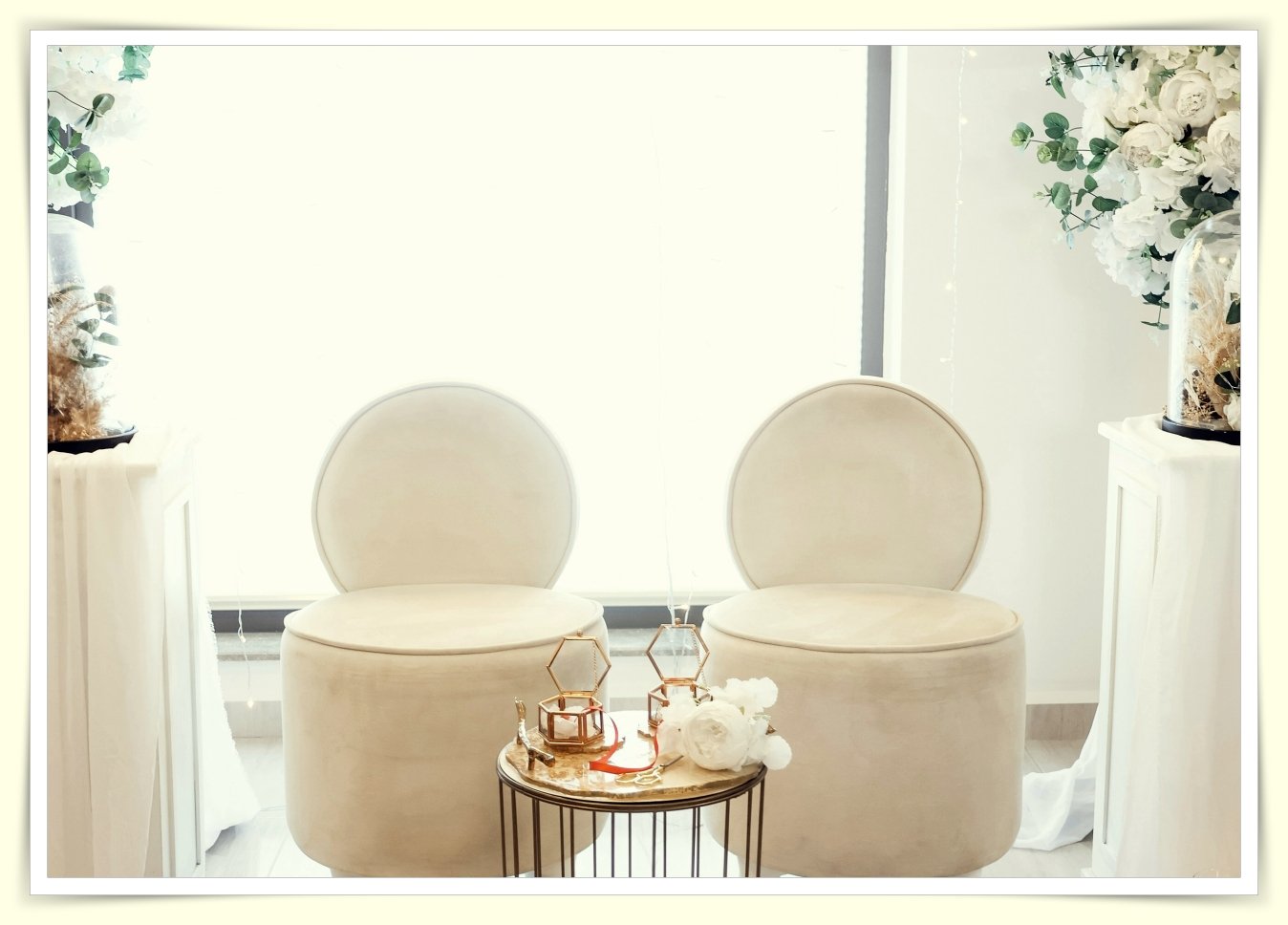 elegant wedding reception with flowers showing wedding expense planning